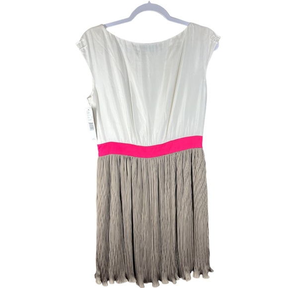 Antonio Melani Women's SILK Blend Dress Colorblock Accordion Pleat 6 NWT - Picture 2 of 12